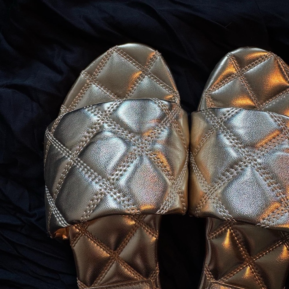 Steve Madden Elegant Quilted Slide Sandals